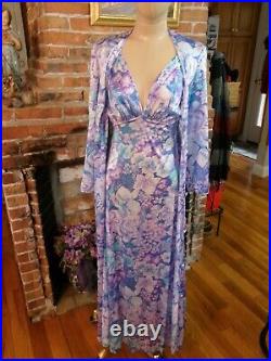 Vintage Vanity Fair 2 Pc Peignoir With Silky Gown & Robe Exotic Floral Print 34