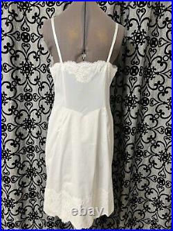 Vintage Vanity Fair White Wide Lace Silky Tricot Nylon Full Dress Slip 36 S