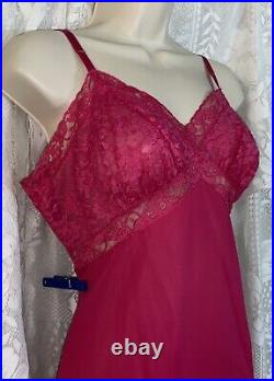 Vtg 36+ FANCY RASPBERRY VANITY FAIR NYLON Dress SLIP Pleated Chiffon Hem nightie