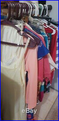 Vtg 40pcs Women's 60s 70s 80s Dress Prints Clothing Slips Gowns Sweater Lot