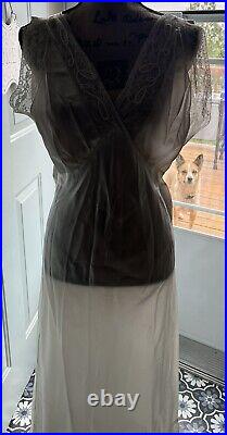 Vtg 40s 50s Femme Fatale Champagne White Bias Cut Rayon Nightgown Slip Dress 38