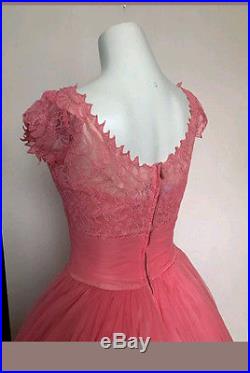 Vtg 50s Salmon Peach Nylon Chiffon Lace Scaloped Fitted Shelf Bust Full Dress