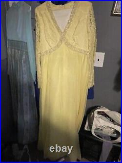 Vtg 60's 70's 80's 90's Women's Dresses, lingerie 27pcs See Pics