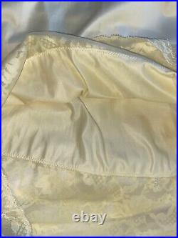 Vtg Silky Van Raalte Baby Blue + Yellow Dress Slip 9 Lace Sissy Fairy Pin Up S