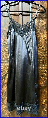 Vtg VELROSE Women Sz 34 Full Slip Dress Chemise Black Antron Shiny Lace Trim USA