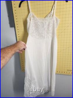 Vtg Van Raalte Woman's Dress Slip Gown Small Satin Suavette Slinky Lace Trim USA