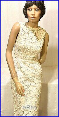 Vtg. White Battenburg Lace Sleevless Dress Size 6 Slip Zip Back Form Fitting