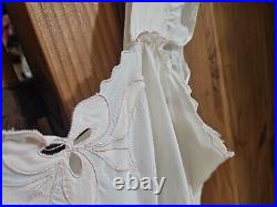 WOW Vintage 1940's/50's LEONA Ivory Slip Dress Night Gown Bias Cut S (Pit16)