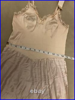 Warners Vintage Lingerie Full Dress Slip Nwt Shine On Silky Feel Beige Shiny New